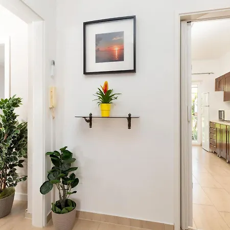 Loredana Apartment